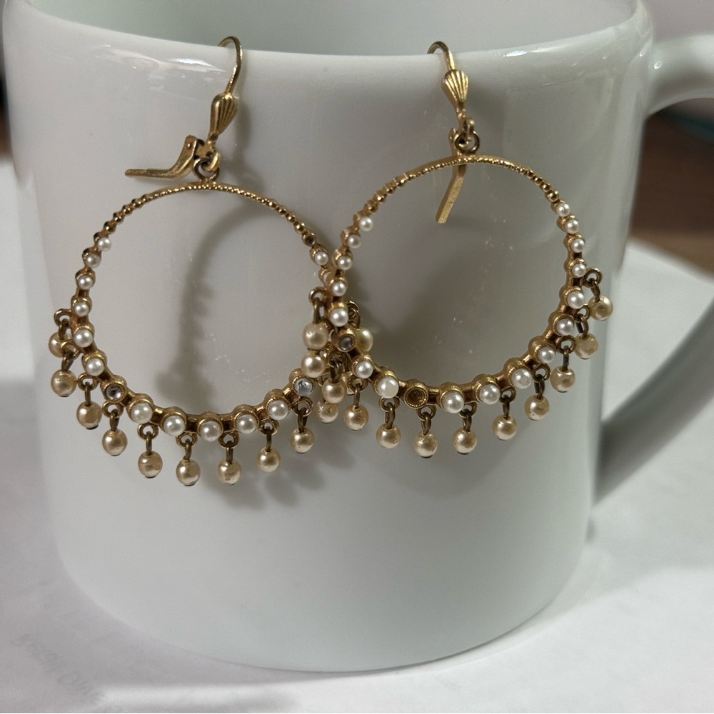 La Vie Parisienne 
Gold, Crystal and Small Pearl Hoop Earrings